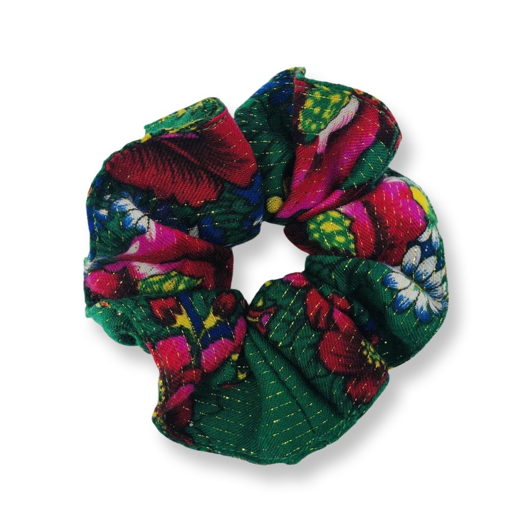 QUILANA SCRUNCHIE